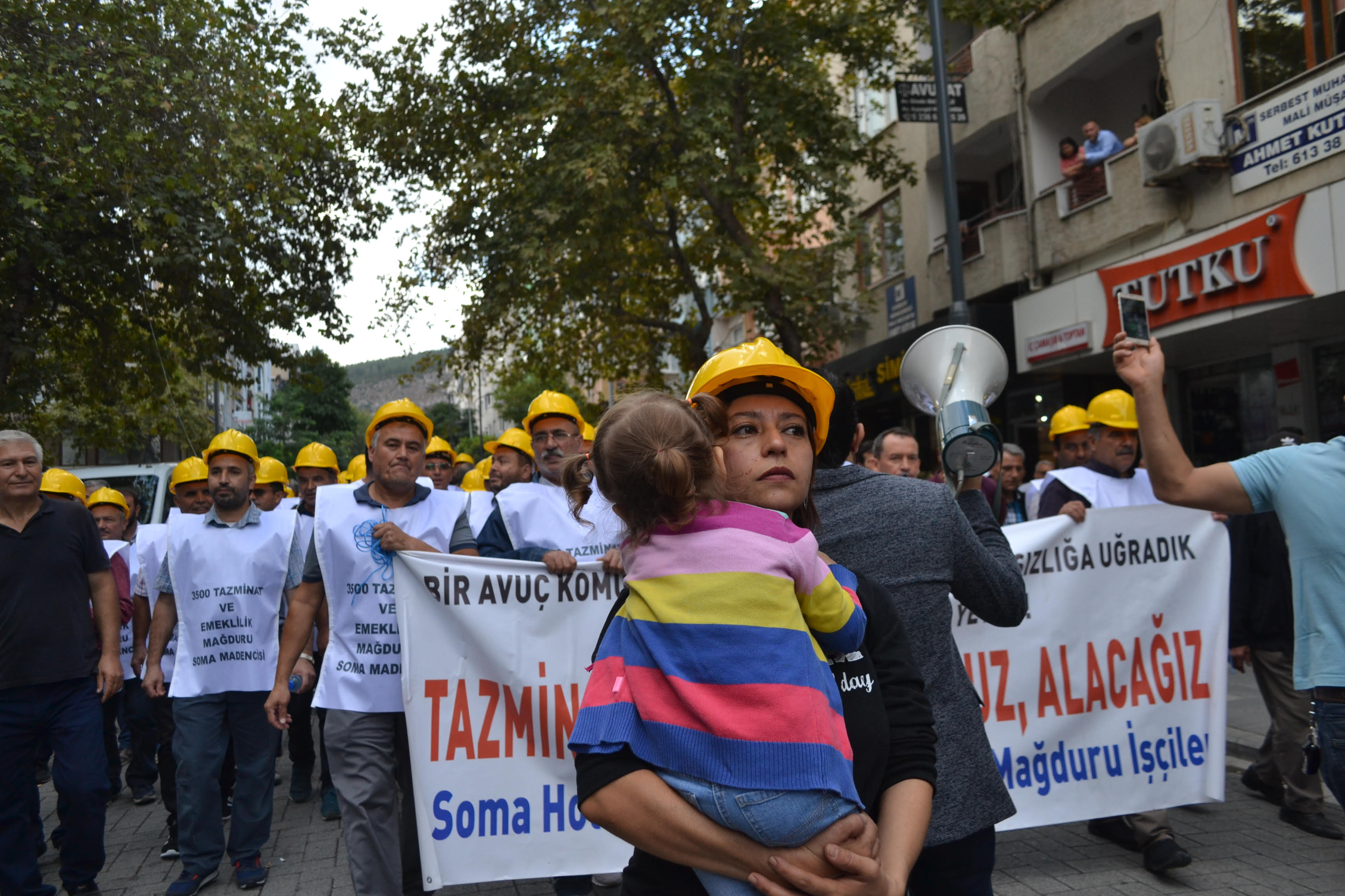 Madenciler tüm haklarını alana kadar mücadeleye devam edecek