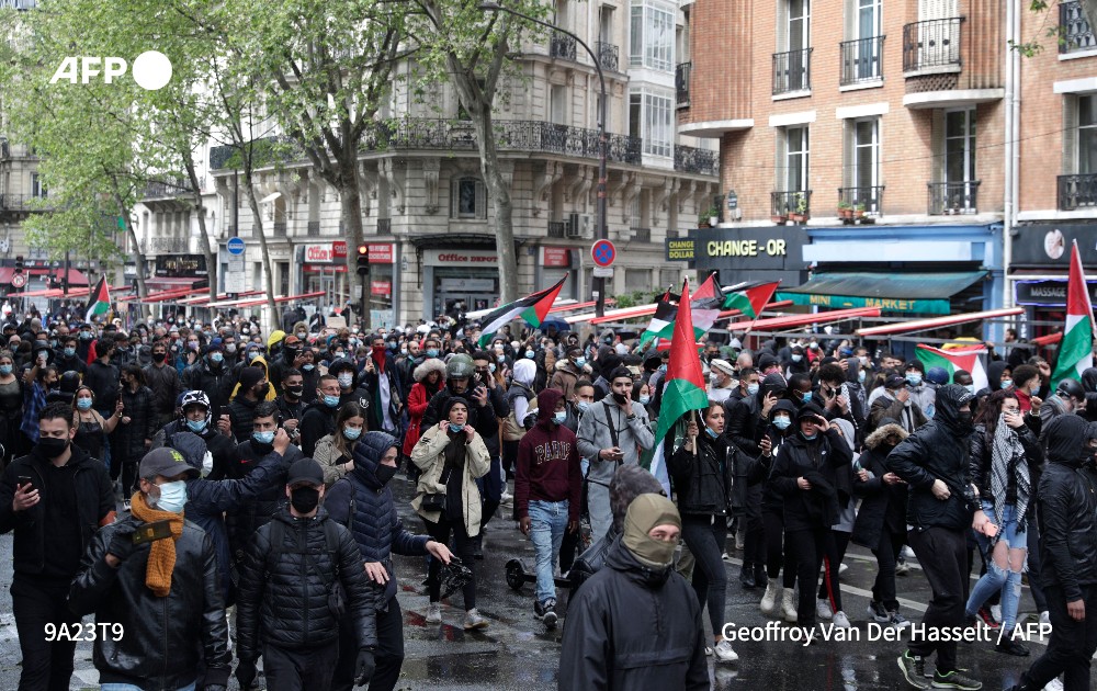 Yasağa rağmen Paris’te kitlesel Filistin eylemi