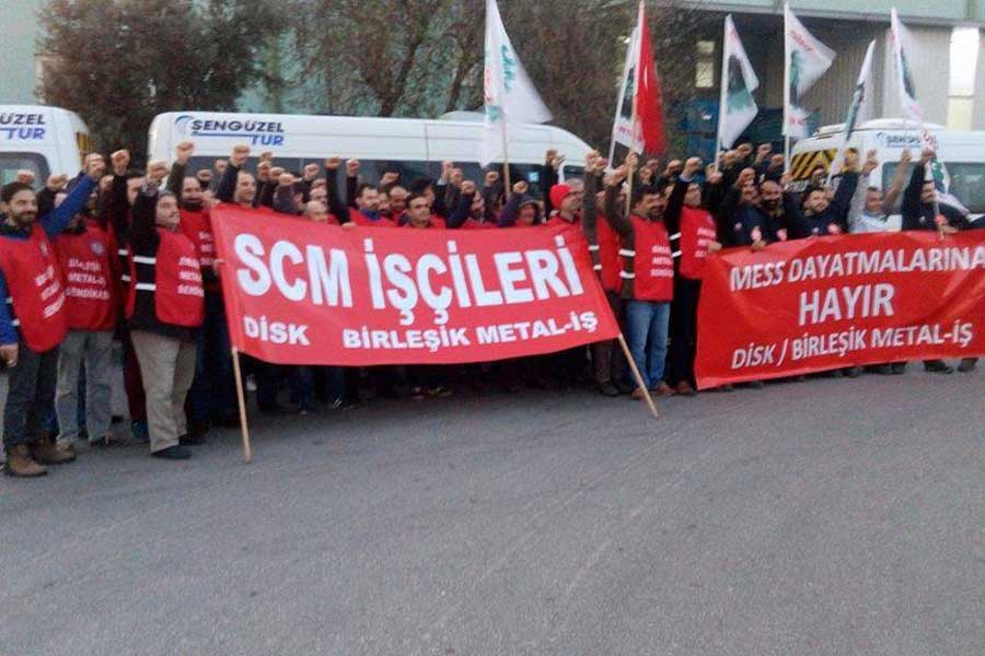 Bursa SCM’den bir işçi