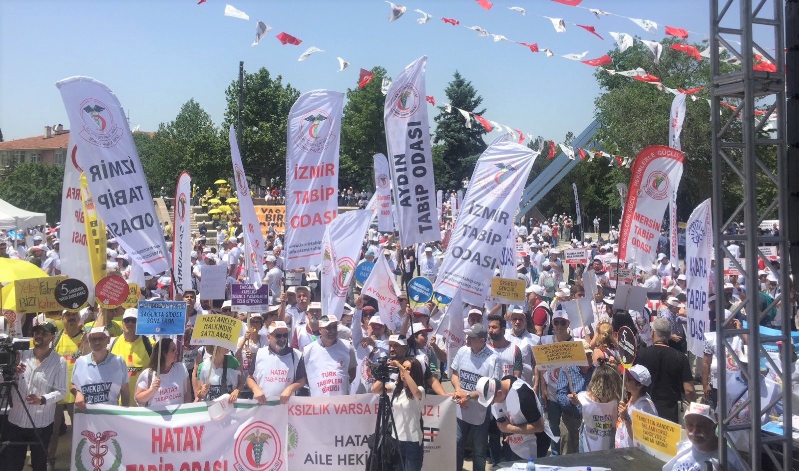 Beyaz miting 29 Mayıs Sağlık Emekçileri