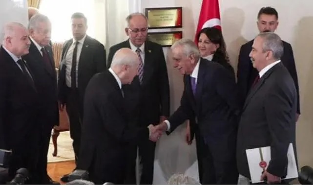 pervin buldan sırrı süreyya önder ahmet türk bahçeli