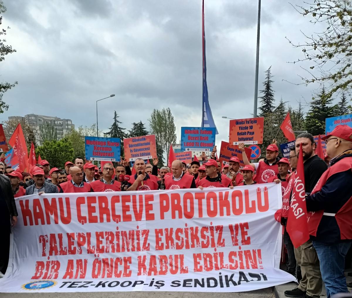 Kamu işçisi talepleri için alanlara iniyor!