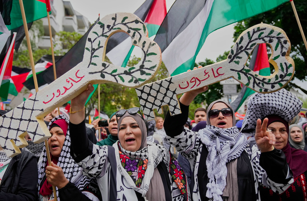 Nekbe Günü'nde Berlin'de binler Filistin halkıyla dayanışma için sokağa çıktı