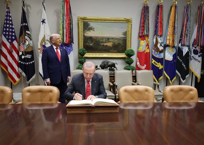 Burjuva partilerinin Amerikancılık yarışı!