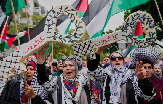Nekbe Günü'nde Berlin'de binler Filistin halkıyla dayanışma için sokağa çıktı