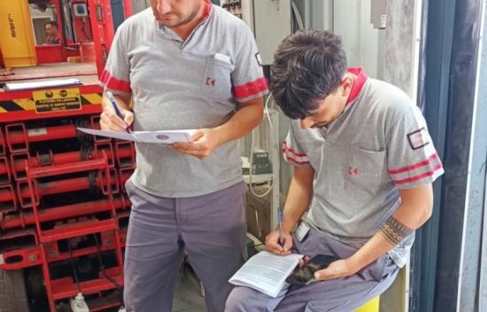 Bursa OYAK Renault’dan bir işçi: Metal işçisine sefaletin şıkkını seçtiriyorlar!