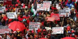 Güney Afrika işçi sınıfı: ayrı gayrı yok!