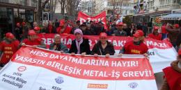 Kamu emekçileri metal işçilerinin yanında! Hep birlikte grev hakkını savunmaya! Bu grev hepimizin!