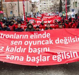 patronların elinde oyuncak değilsin