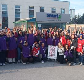 Gebze Smart Solar grevinden bir işçi kadın: Korkmuyoruz!