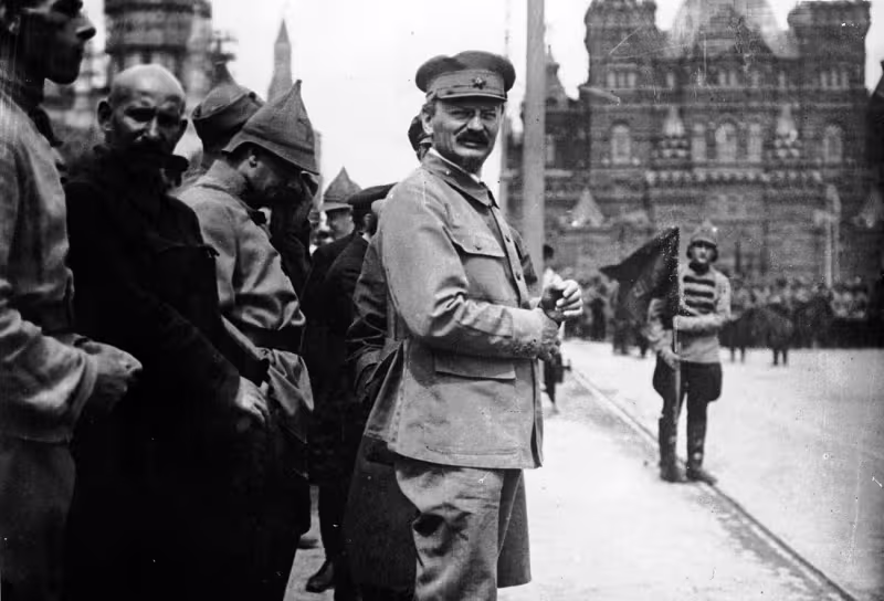 trotskygettyimages-3230044b.jpg