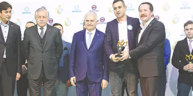 yeniakitkadindusmaniodulu.jpg
