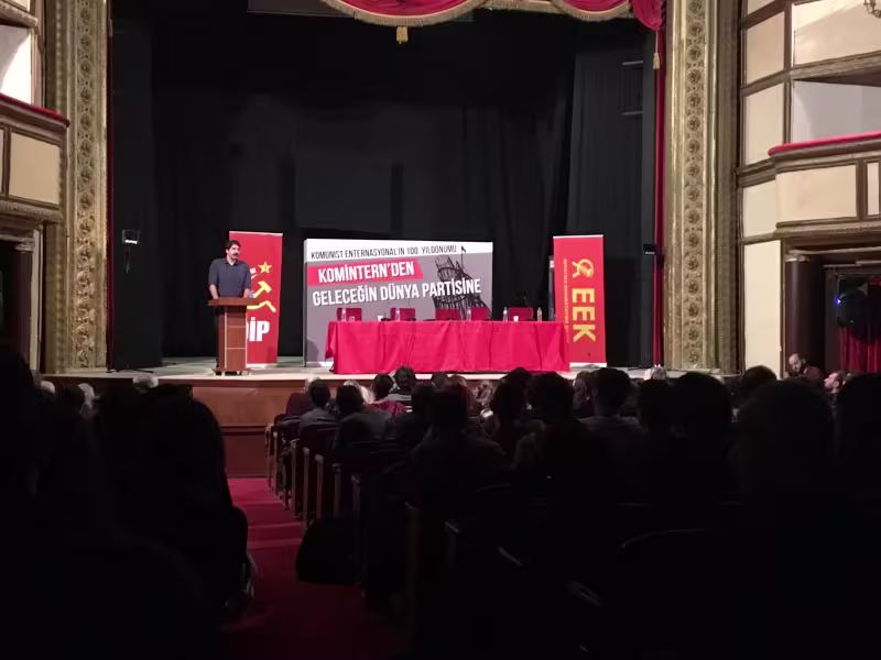 kominternin100yili2.jpeg