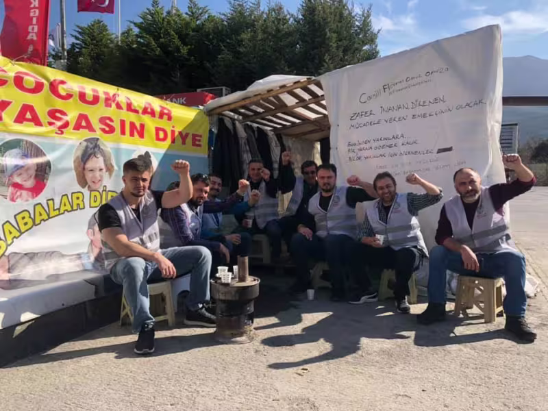 17nisandacargilliscileriyleberaberpaladiumtowersonundeyiz.jpg