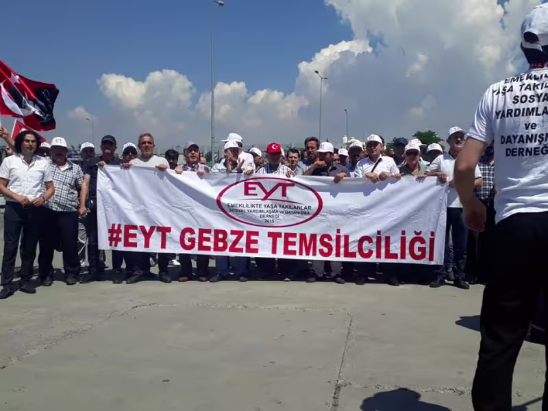 eyt2.jpg