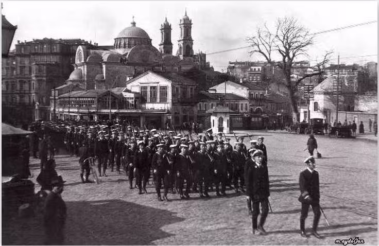 istanbulunisgali3.jpg