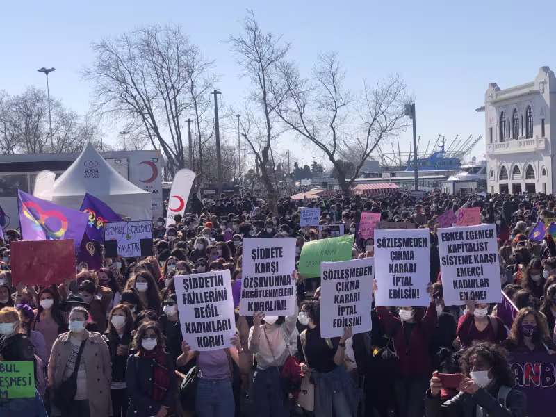 27mart2021istanbulsozlesmesieylemi19.jpg