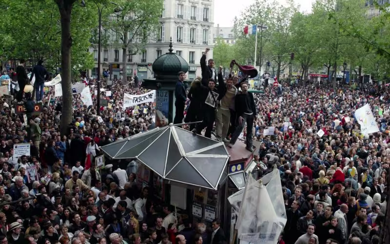 2002paris2.jpg