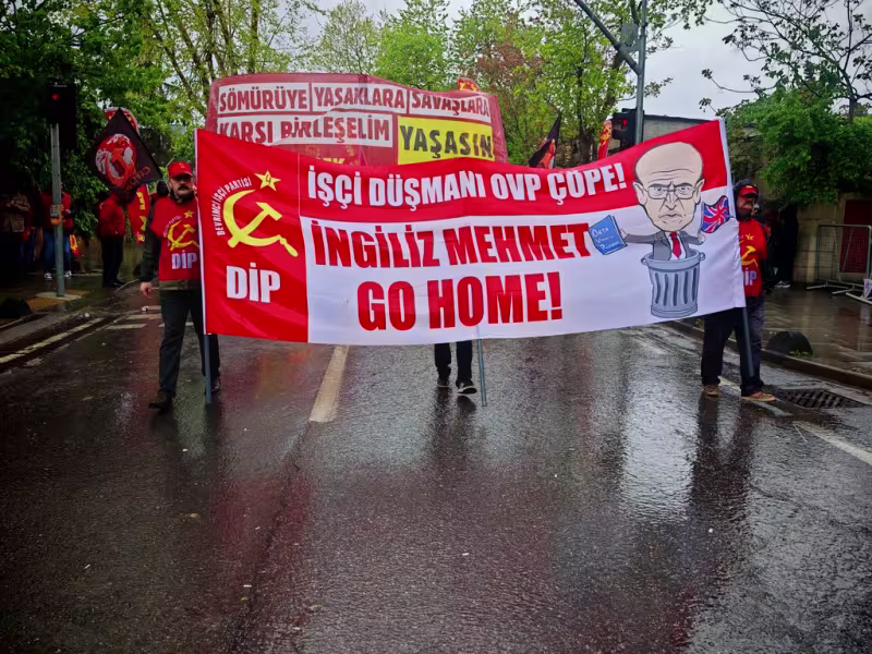 03istanbulovp.jpg