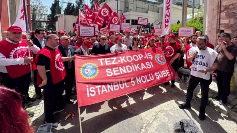İtalyan Lisesi’nde grev kazandı! Hak verilmez, mücadeleyle alınır!