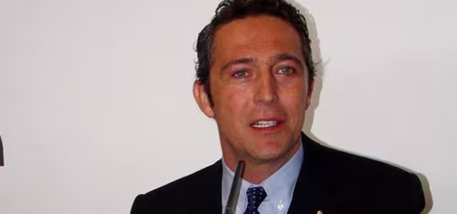 ali_koc_aday_olmayacagim_h44006.jpg