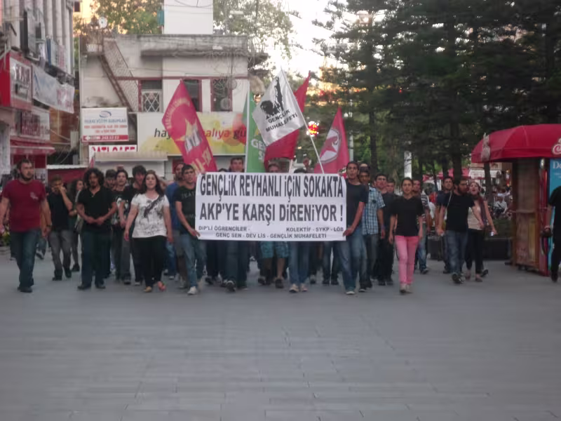 ant1111.jpg