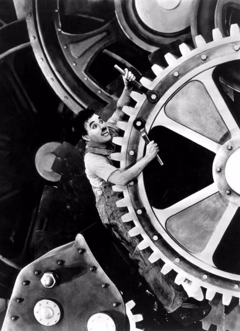 charlie-chaplin-modern-times-2.jpg