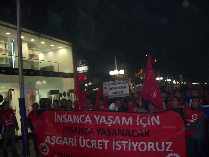 d81dde7813bd99a2f6a5498a2ec932ec.jpg