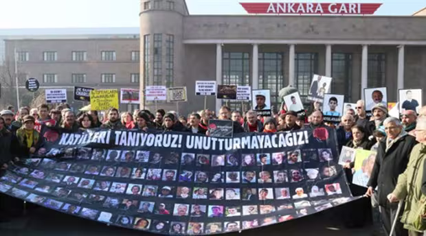 gar-katliami-davasinda-saniklar-birbirini-sucladi-494869-5.jpg
