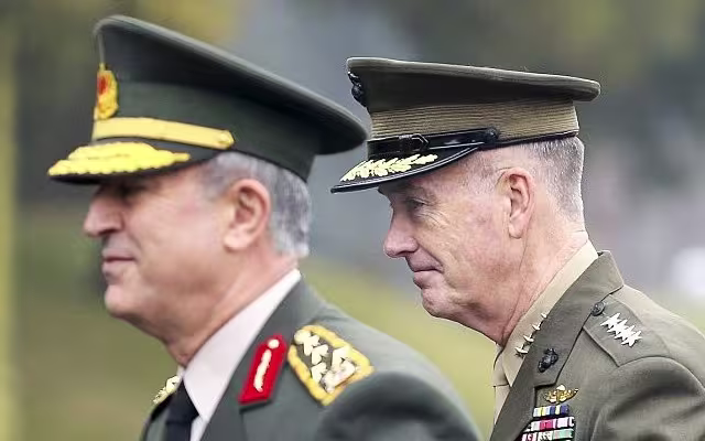 hulusiakar_dunford.jpg