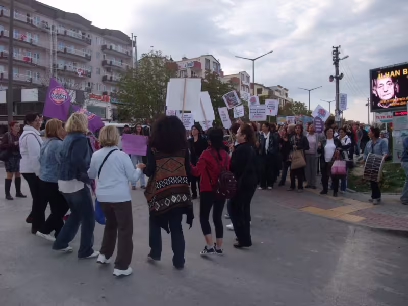 kadinbursa.jpg