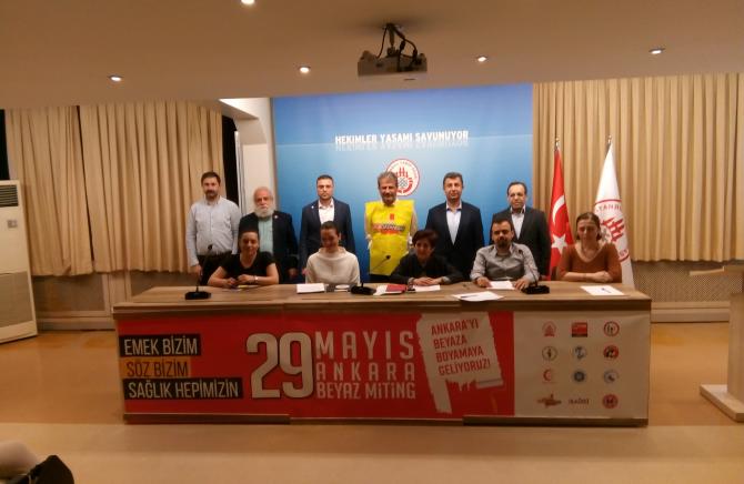 İstanbul Tabip Odası “Emek Bizim, Söz Bizim, Sağlık Hepimizin” demek için 29 Mayıs’ta Ankara’da olacak