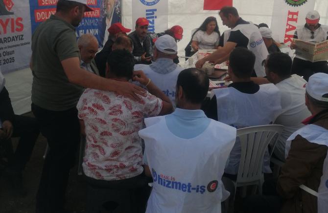 Altındağ Belediyesi’nde grev kararlılıkla sürüyor