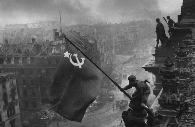 Faşizme karşı zaferin 80. yıldönümünde yükselen barbarlığa karşı mücadeleyi tekrar büyütmeliyiz! 