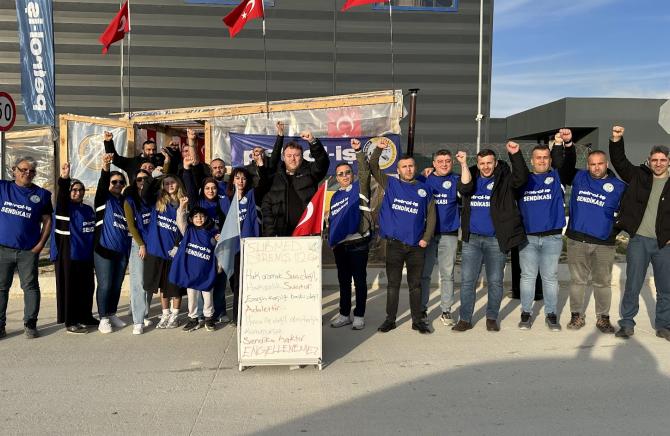 SubMed işçileri yılmıyor: Baskılar direnişi kıramaz!