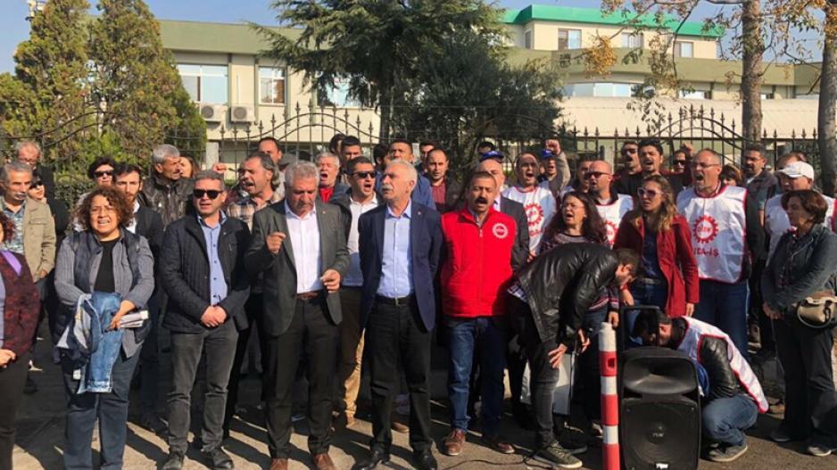 Tariş işçileri direnişte Tariş işçileri direnişte