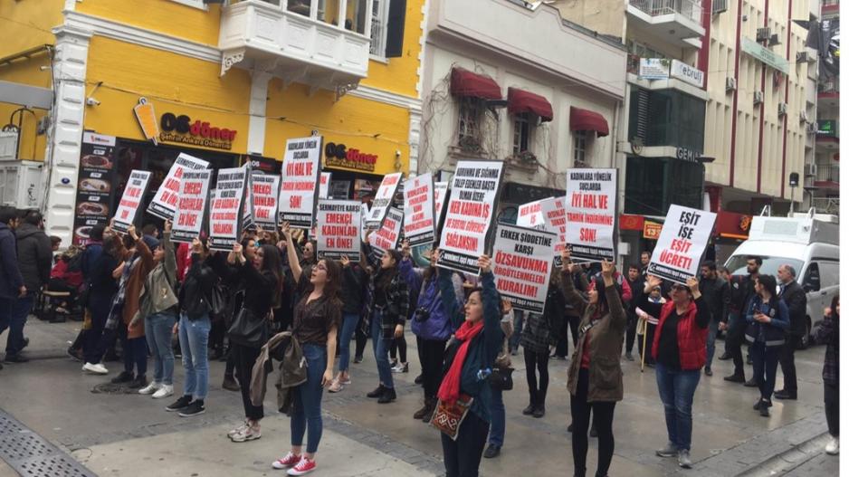 8 Mart meydanlarında yükselen erkek egemenliğinin, sermayenin, istibdadın, emperyalizmin zincirlerini kırma çağrısı 8 Mart meydanlarında yükselen erkek egemenliğinin, sermayenin, istibdadın, emperyalizmin zincirlerini kırma çağrısı