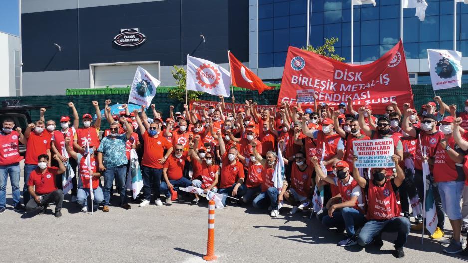 Patronların ucuz emek cenneti Dilovası’nda Özer Elektrik işçilerinin direnişi umut veriyor