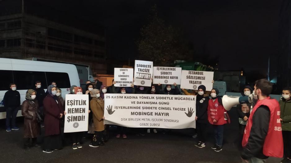 Tuzla Chen Solar’dan bir işçi
