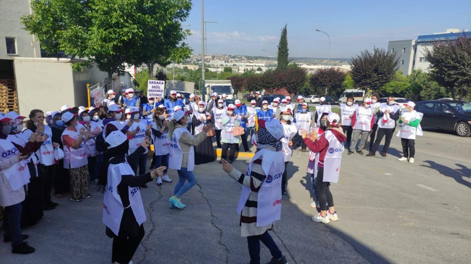 Bursa Mastaş’ta işçiler hakları ve onurları için mücadele ediyor