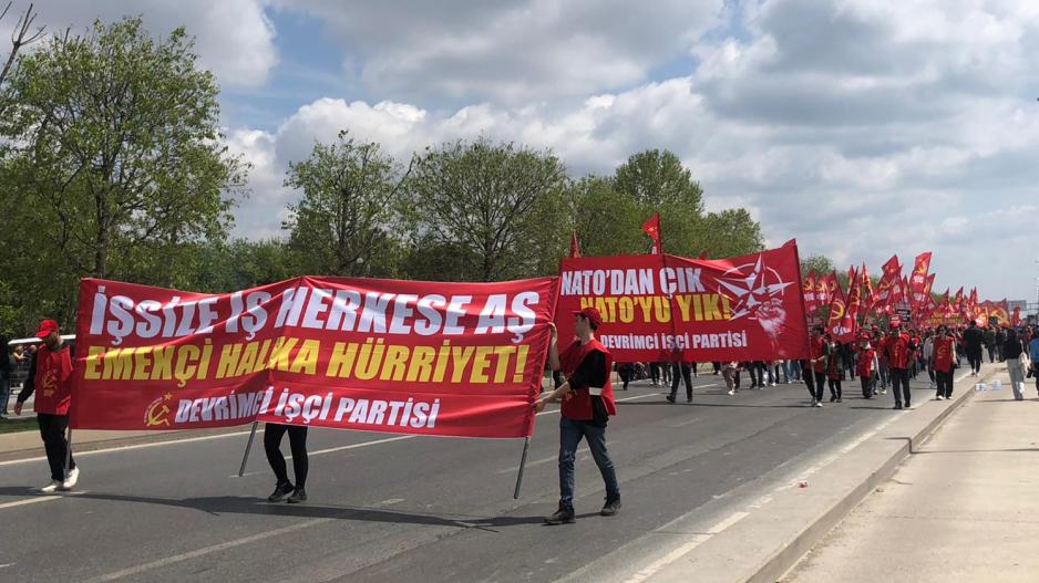 İstanbul’da işçilerin coşkuyla kutladığı 1 Mayıs sınıf mücadelesinde yeni bir yükselişin arifesi olsun!  İstanbul’da işçilerin coşkuyla kutladığı 1 Mayıs sınıf mücadelesinde yeni bir yükselişin arifesi olsun!