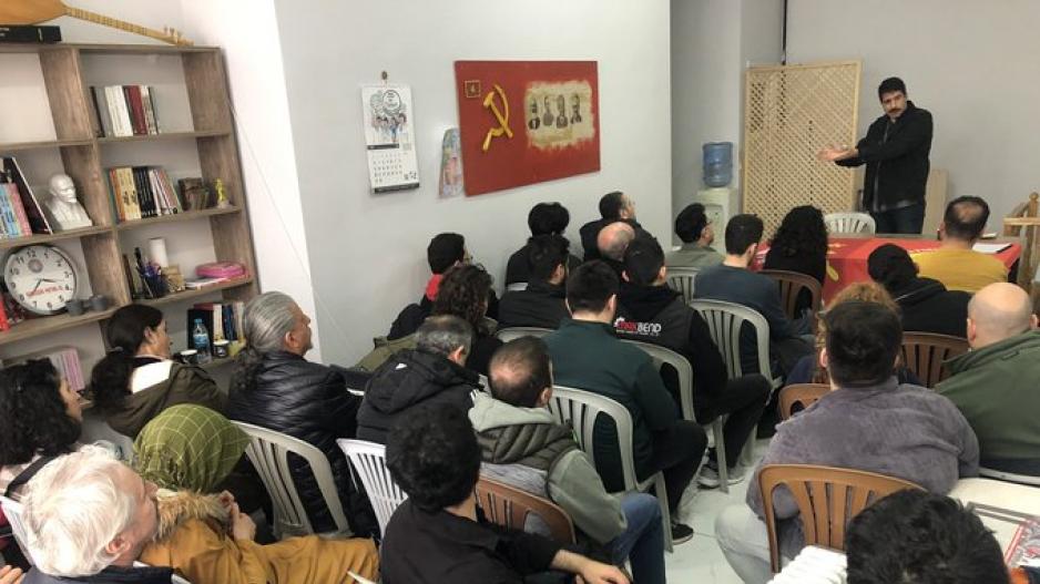 İkitelli’de Gerçek gazetesi deprem özel toplantısı: Depremin ve sistemin enkazından sınıf dayanışması ve sınıf siyaseti ile çıkacağız!