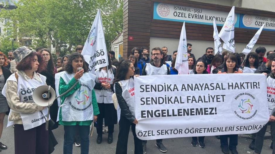Özel Evrim Okulları’nda öğretmenler mücadeleyi seçti