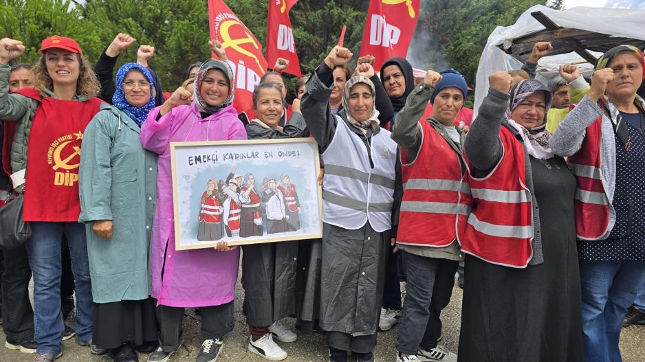 Polonez direnişinden bir işçi kadın: Yağmur çamur yağsa da, kış kıyamet kopsa da direneceğiz! Polonez direnişinden bir işçi kadın: Yağmur çamur yağsa da, kış kıyamet kopsa da direneceğiz!