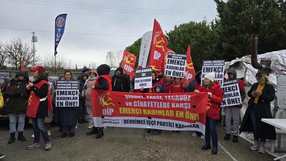 Emekçi kadınlar şiddete karşı en öne çıktı! Bir araya gelerek sesini grev-direniş alanlarından, fabrikalarından, meydanlardan yükseltti!