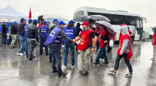 As Plastik’te grev pankartları asıldı, patron ise grev kırıcılığı yapıyor!