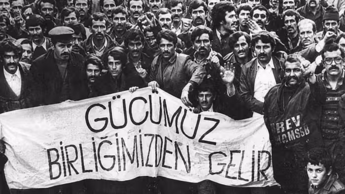 Esitaş