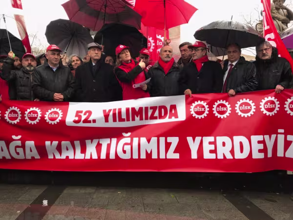 diskin52kurulusyiliuzlasmadegilmucadeleylekutluolsun3.jpeg