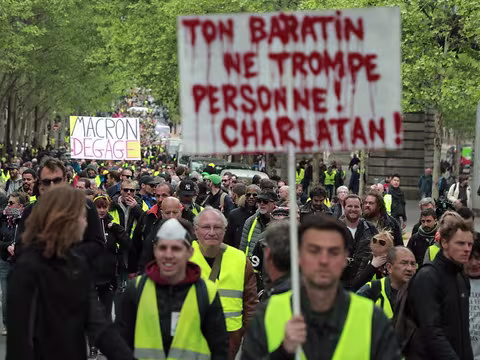 sariyeleklilerdebat.jpg