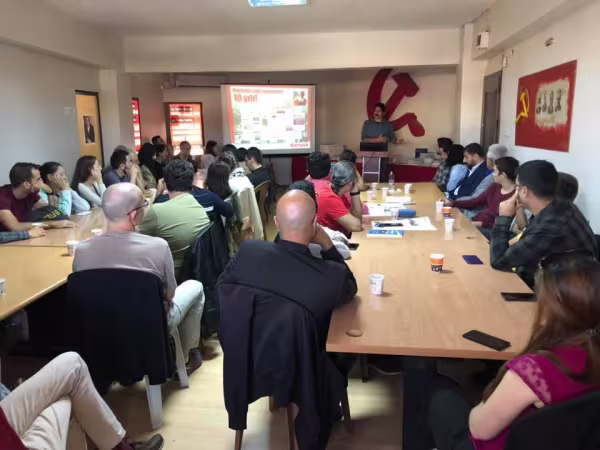 gercekgazetesiaylikokurtoplantisiiscininemekcininsesigercek10yasinda.jpg